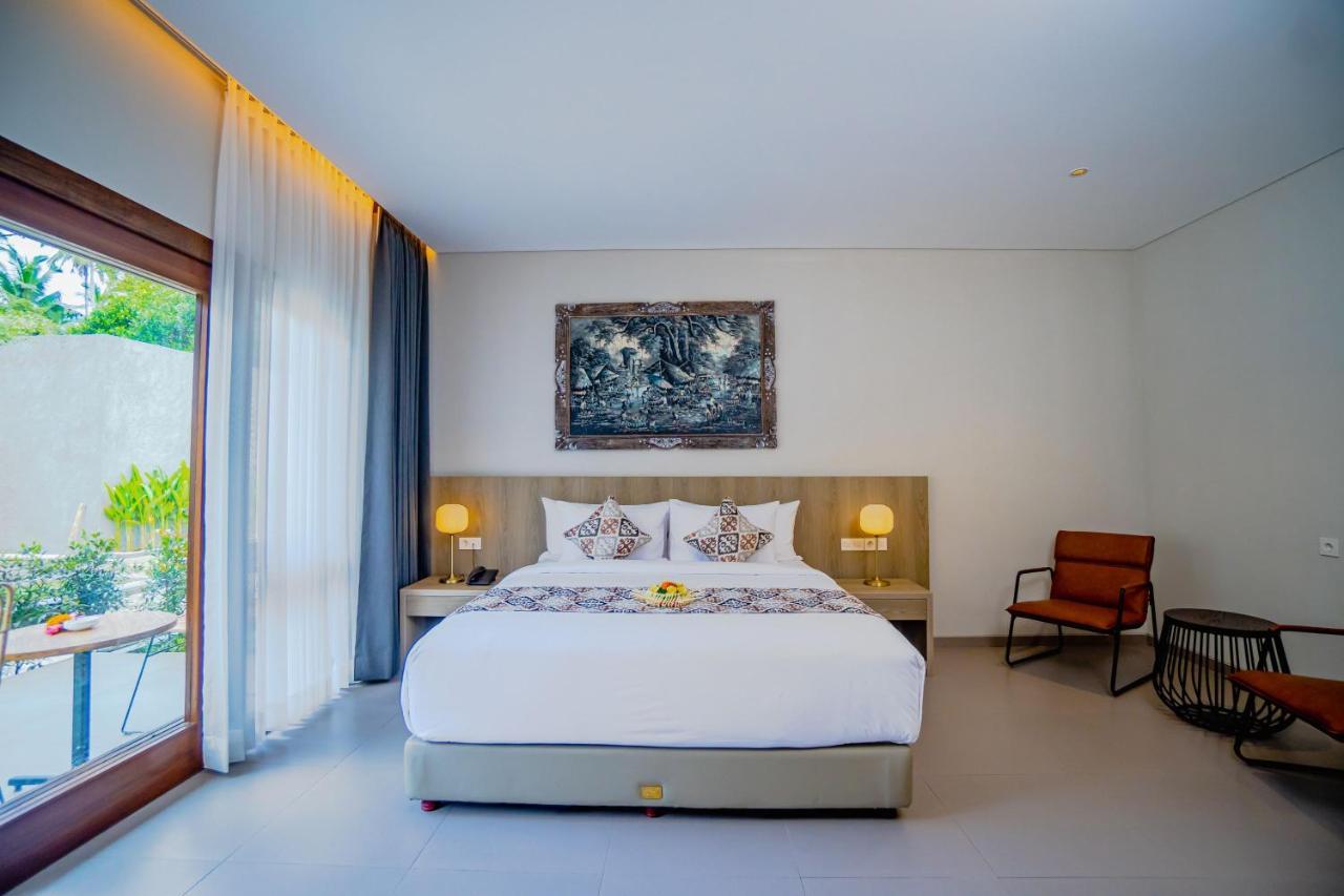 Tapa Agung View Hotel Menanga Exterior photo